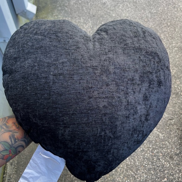 Heart-Shaped Skeleton Pillow - Picture 3 of 3